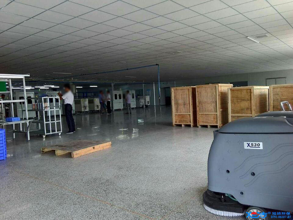 旭潔洗地機在手，工業(yè)廠房地面清潔